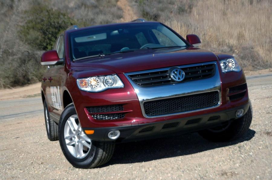  Volkswagen Touareg V6 TDi 2009 года  (фото 13 из 24)